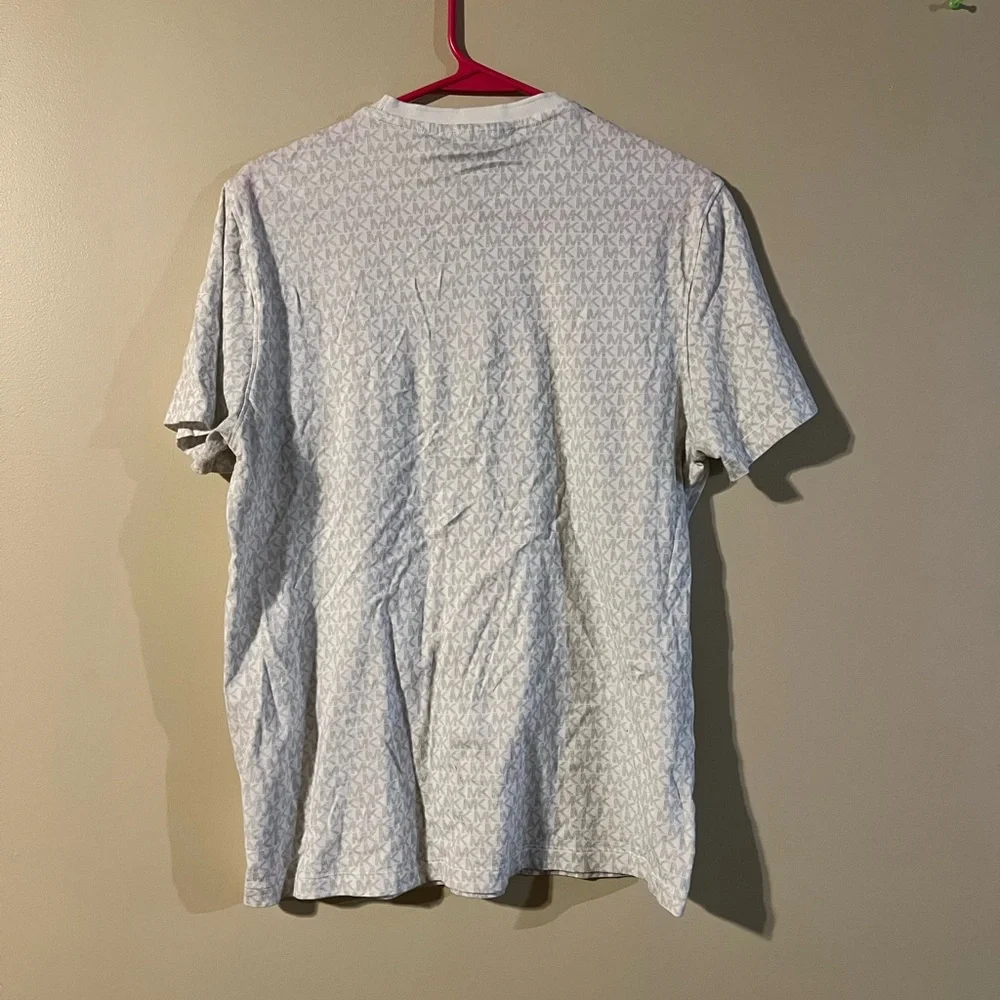 COPY - Michael Kors Logo Monogram T Shirt - Picture 2 of 5